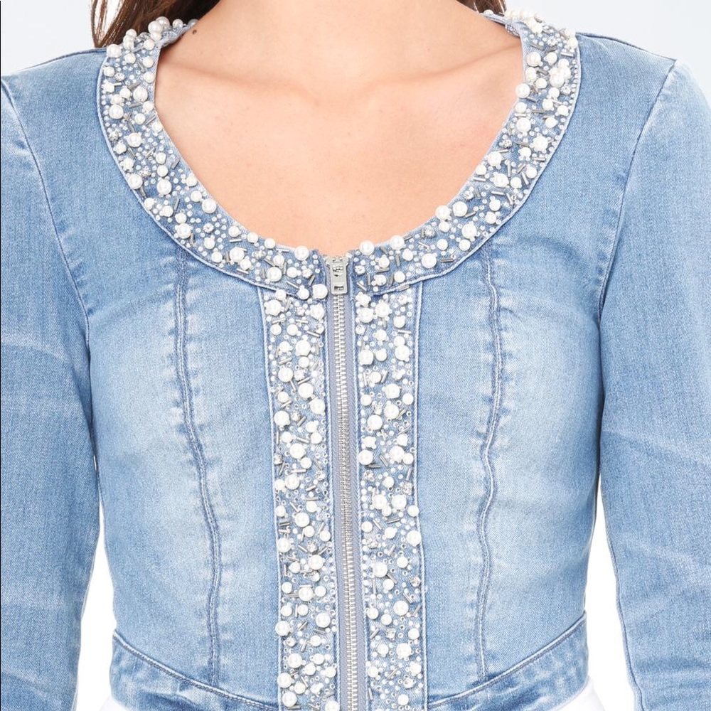 Bebe Pearl Embellished Cropped Denim Jacket XS - Picture 2 of 5